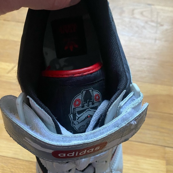 Rare Adidas Star Wars size 12 - Picture 5 of 7
